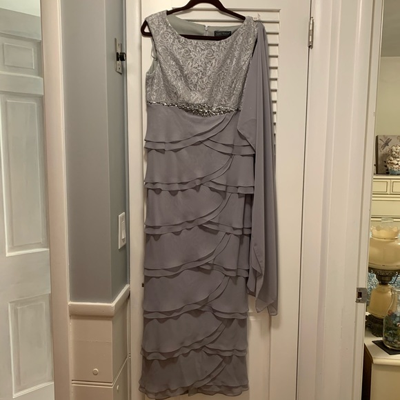 Jessica Howard Dresses & Skirts - Jessica Howard size 14 p new. Jessica Howard Dresses & Skirts - Jessica Howard size 14 p new.